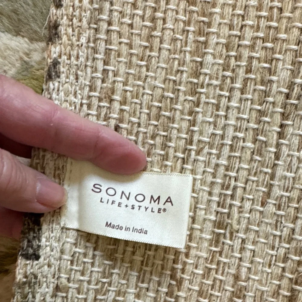 Sonoma Jute Accent Rug with Cream and Brown Tones NWT 234